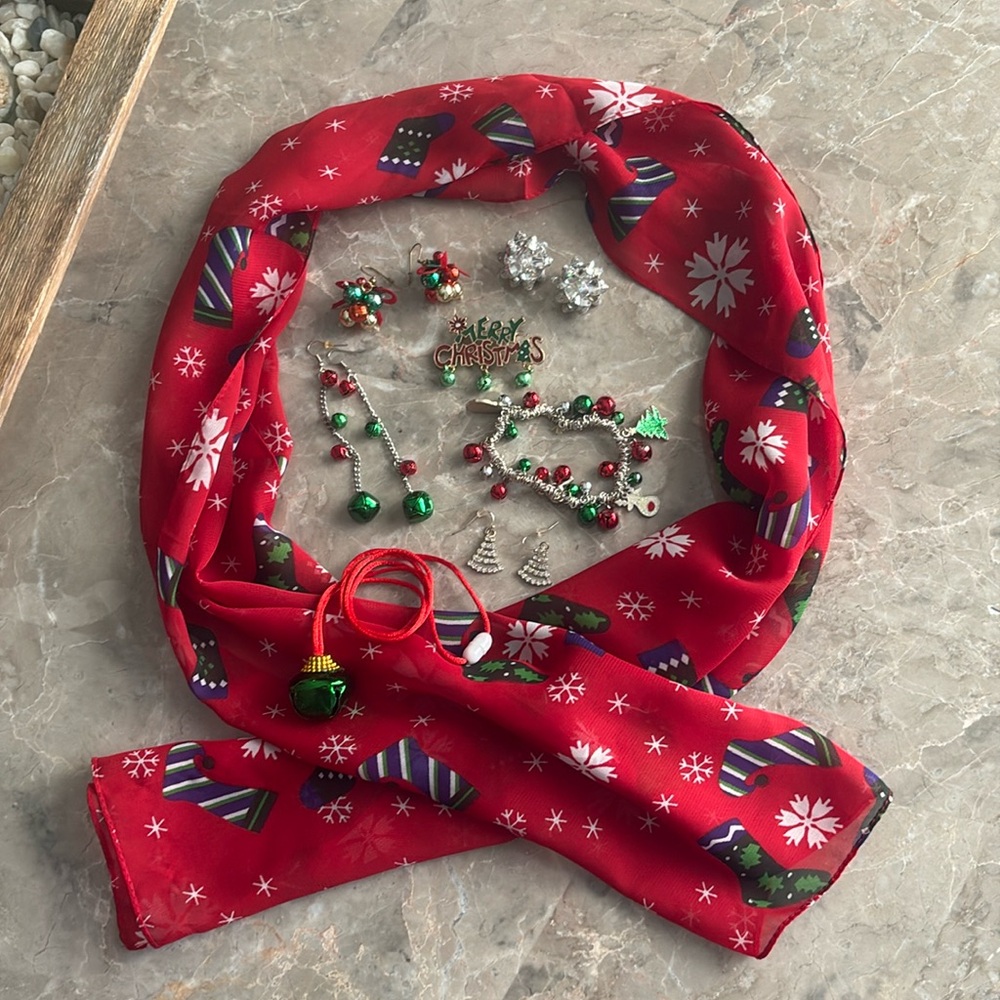 Christmas jewelry & scarf bundle